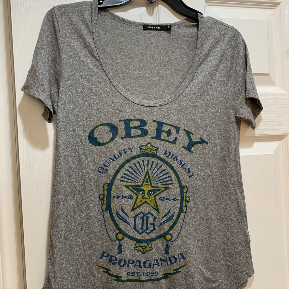 Obey Lightweight Grey T-Shirt